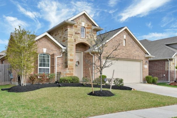 https://ErikaMchenry.NewConstructionHomesForYou.com